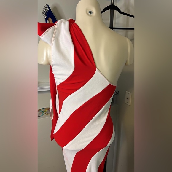 Professional White and Red Long Dress - V Neck - Picture 8 of 10